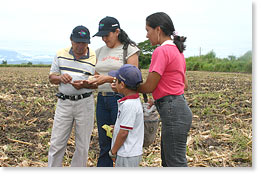 Laura Lorenzo Marrero and the Orta family.