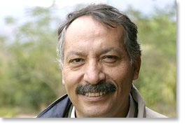 Miguel Angel Crespo en el Centro de Investigación y Producción de Biorreguladores de PROBIOMA