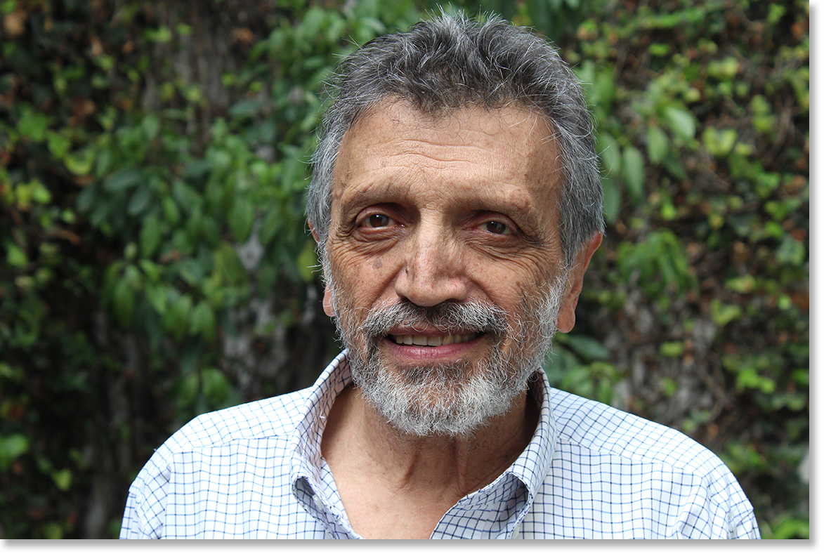 Dr. Alejandro Nadal at his home in Mexico City. All photos by Nic Paget-Clarke. 