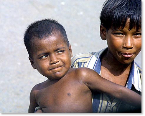 Children in Agra, India